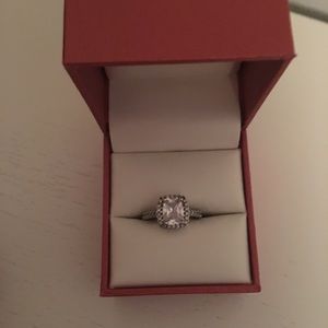 Fashion Engagement Ring